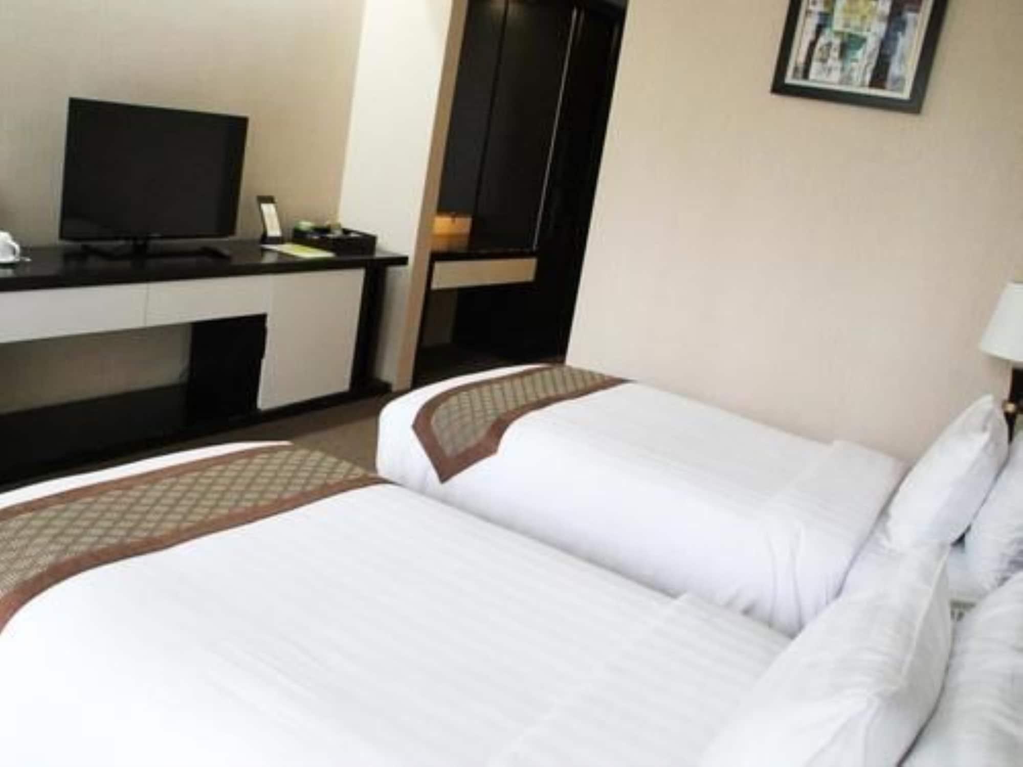 Avenue 64 Hotel Γιανγκόν Εξωτερικό φωτογραφία