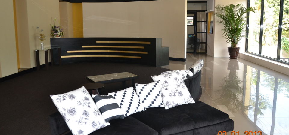 Avenue 64 Hotel Γιανγκόν Εξωτερικό φωτογραφία