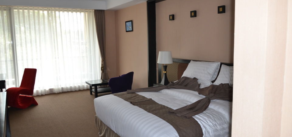 Avenue 64 Hotel Γιανγκόν Εξωτερικό φωτογραφία